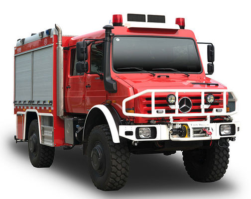รถดับเพลิงพิเศษ Unimog Forest 4x4 พร้อมห้องโดยสารคู่และถังเก็บน้ำ